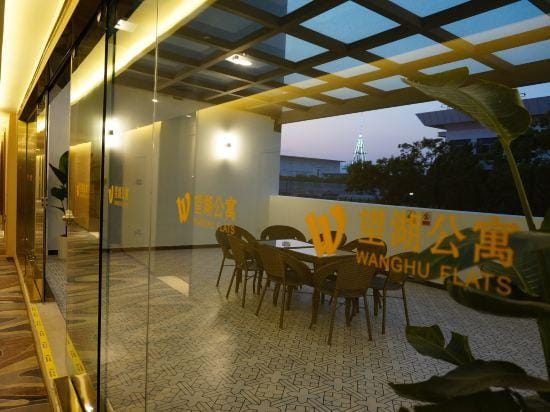 Kunming Wanghu Apartment Hotel in China
