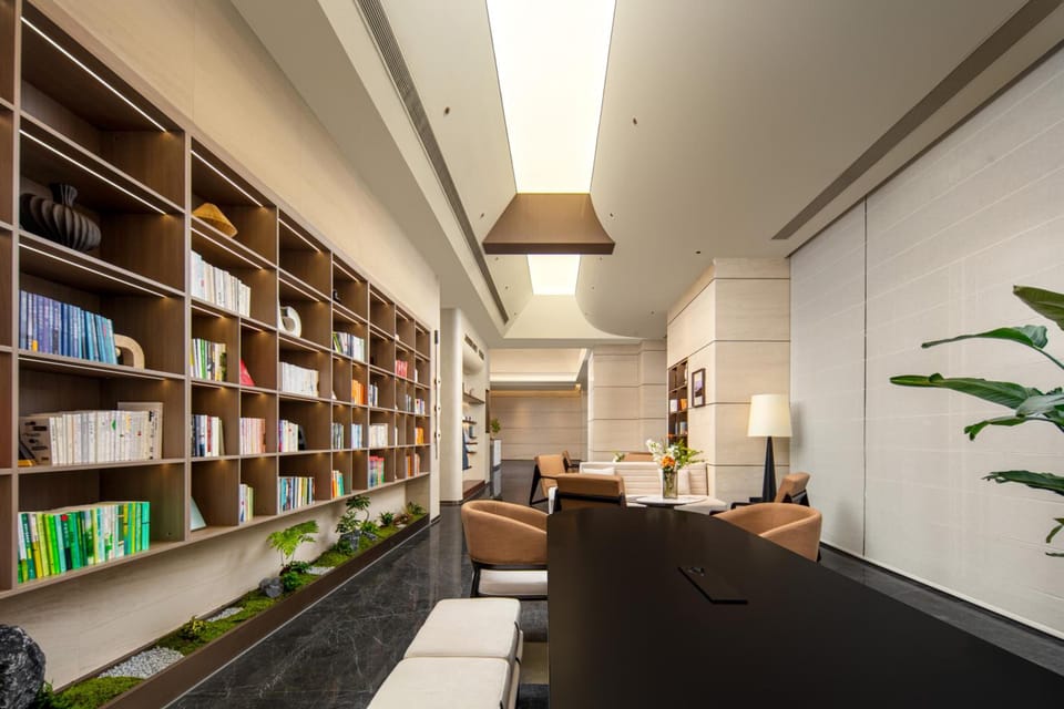 Atour Hotel Hangzhou Cainiao Headquarters Fengxin Road Hotel in Hangzhou