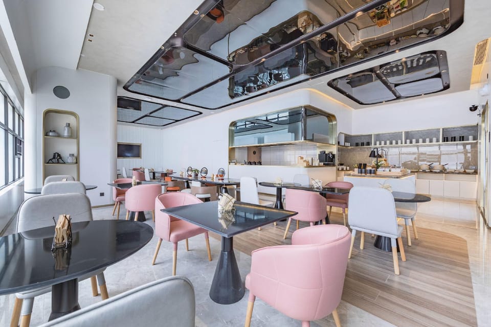 Atour X Hotel Jinan Daming Lake Dongguan Street Hotel in Shandong