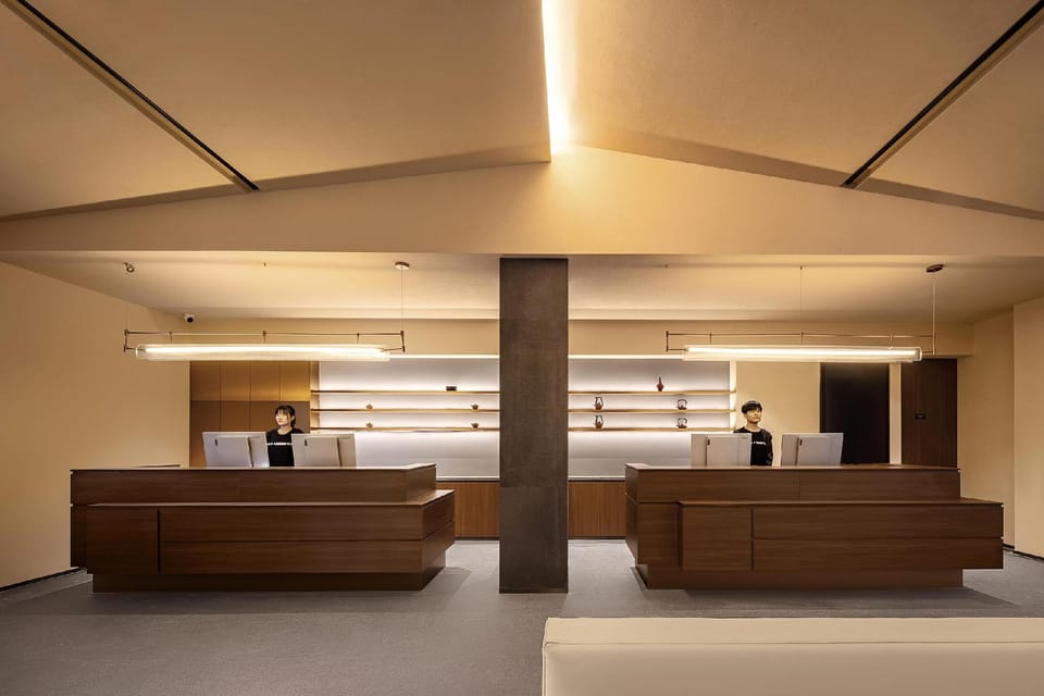 Atour Hotel Jiashan Luoxing Central Garden Hotel in Shanghai