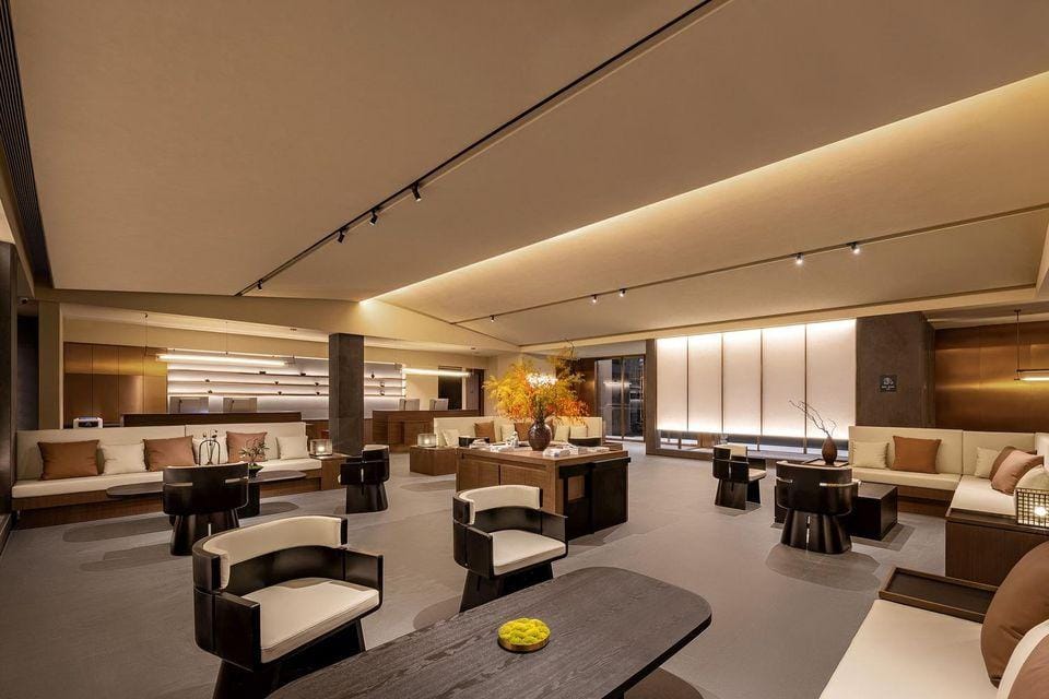 Atour Hotel Jiashan Luoxing Central Garden Hotel in Shanghai