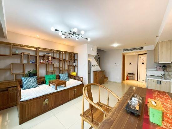 Hangzhou Coke Little Nest Homestay Hotel in Hangzhou