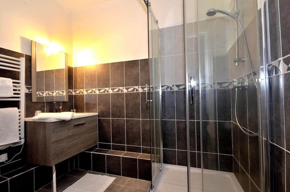 Hotel de la Villa Biron Hotel in Saint-Denis, France