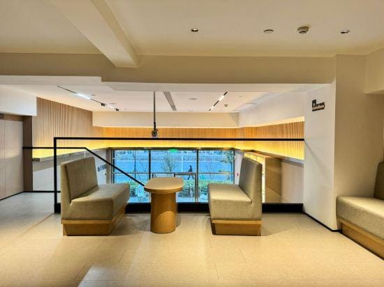 Shell Hotel (Shanghai Jinqiu Road Subway Station Branch) Hotel in Shanghai