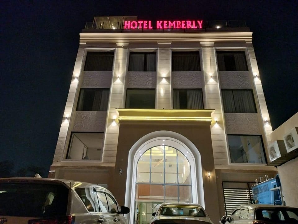 Kemberly Hotel  Hotel in Punjab, India