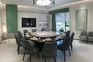 Tongxiang Daoxiang Renjia Resort Hotel in Zhejiang