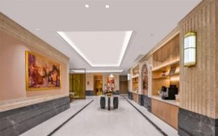 Vienna Hotel (Zhenjiang South Station Branch) Hotel in Jiangsu