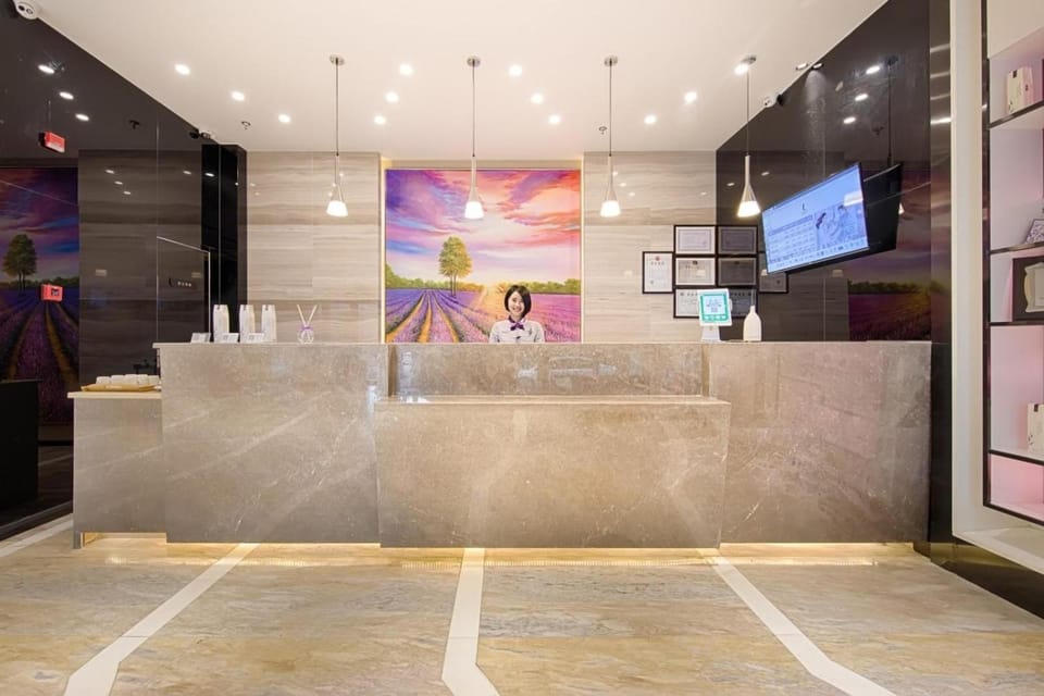 Lavande Hotel South Kunshan High-Speed Raiway Station Renmin Road Hotel in Shanghai
