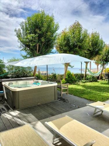 Maison De Revel Hotel in Civitavecchia
