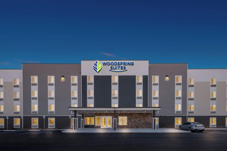 WoodSpring Suites Anderson North I-85 Hotel in Lake Hartwell