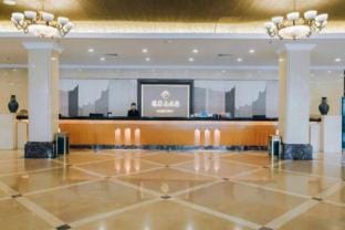 Longhua Hotel (Nanjing Tech University Metro Station Jiangbei Hongyue City Store) Hotel in Nanjing
