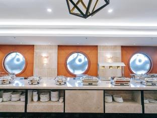 Longhua Hotel (Nanjing Tech University Metro Station Jiangbei Hongyue City Store) Hotel in Nanjing