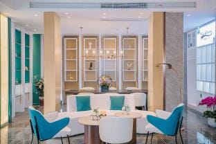 Magnolia Business Hotel (Lianyungang High-Speed Rail Station) Hotel in Jiangsu