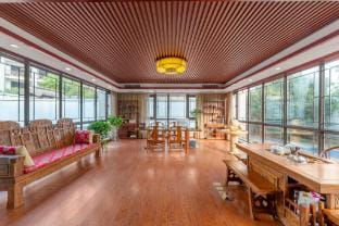Longwan Villa (Taierzhuang Ancient City Scenic Area Branch) Hotel in Jiangsu