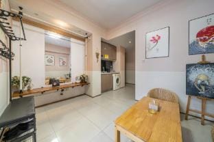 White Tea Serenity Apartment (Qifeng Street Branch) Hotel in Zhejiang