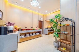 Yilong Anyun Hotel (Kunshan Bailu Plaza Branch) Hotel in Shanghai