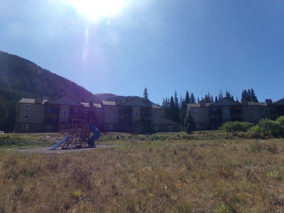 Blue River Condos 3 Bed 2 Bath Hotel in Blue River