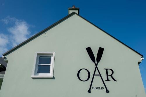 Oar restaurant and Rooms Hotel in Doolin