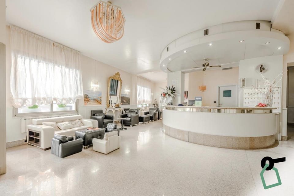 HOTIDAY Room Collection - Alassio Centro Hotel in Liguria