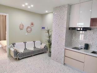 Moye Apartment (Hailian West Road No.2 Branch) Hotel in Jiangsu