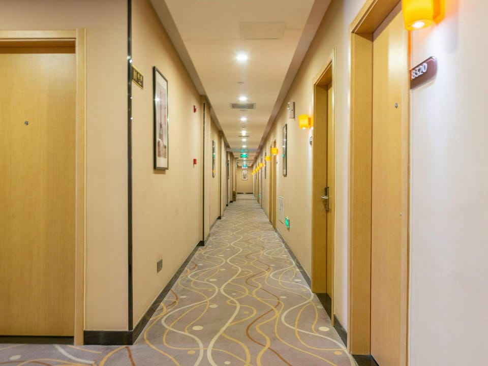 7 Days Premium·Jinan West Station Hotel in Shandong