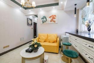 Xuzhou Huajian Homestay (Xingshanzi Metro Station Branch) Hotel in Jiangsu