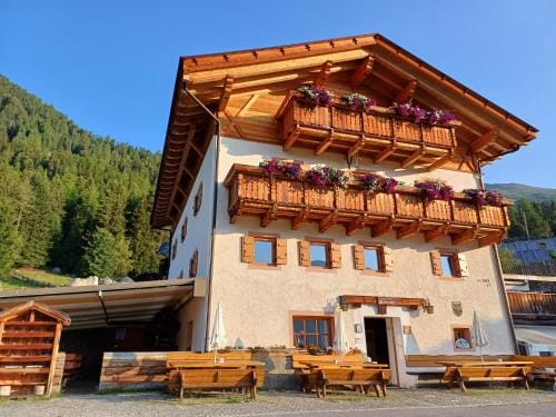 Berggasthof Stallwies Inn in Trentino-South Tyrol