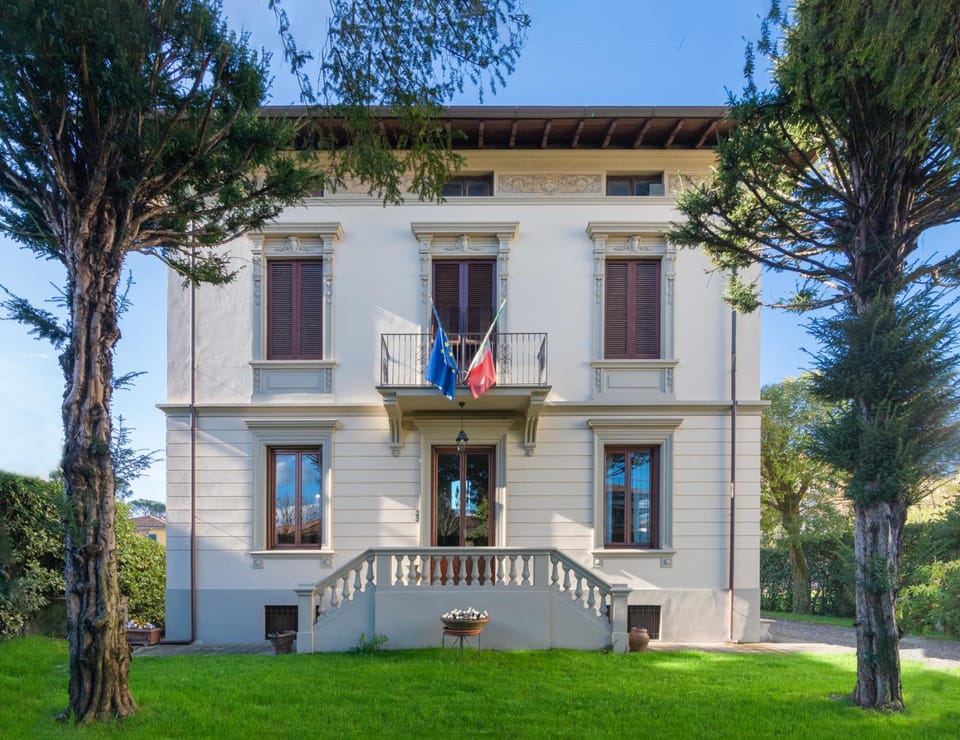 Villa Ricci Suites Hotel in Lucca