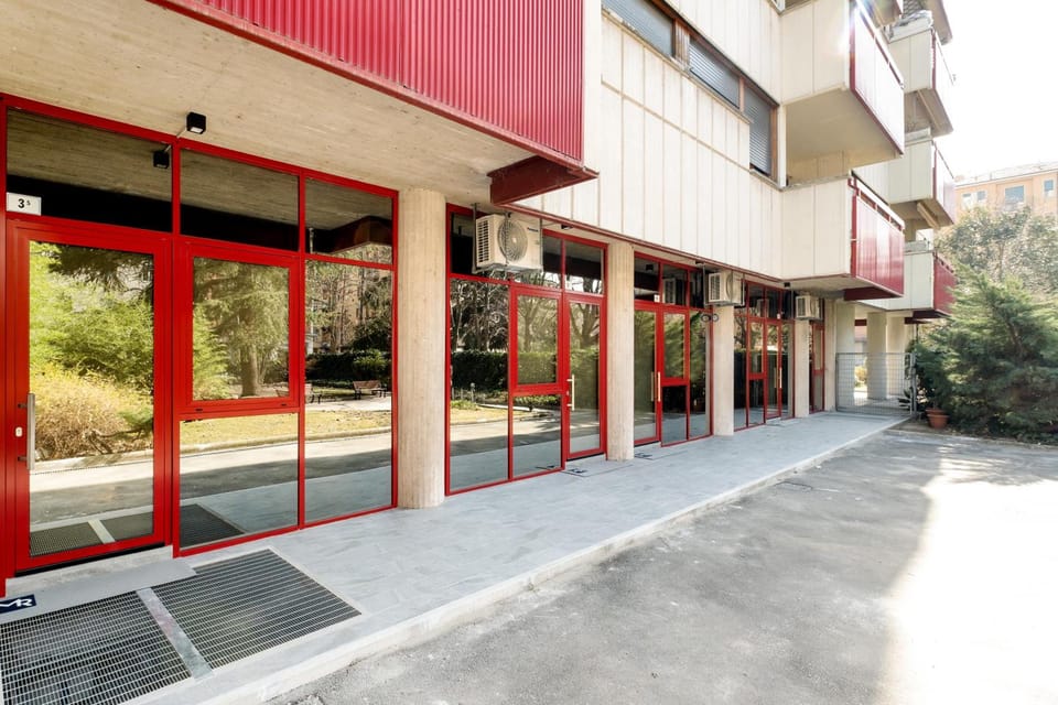 GuestHost - Maggiore Residence Flats Hotel in Bologna