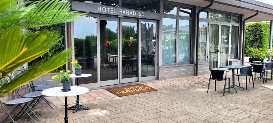 HOTEL PARADISO Hotel in Emilia-Romagna