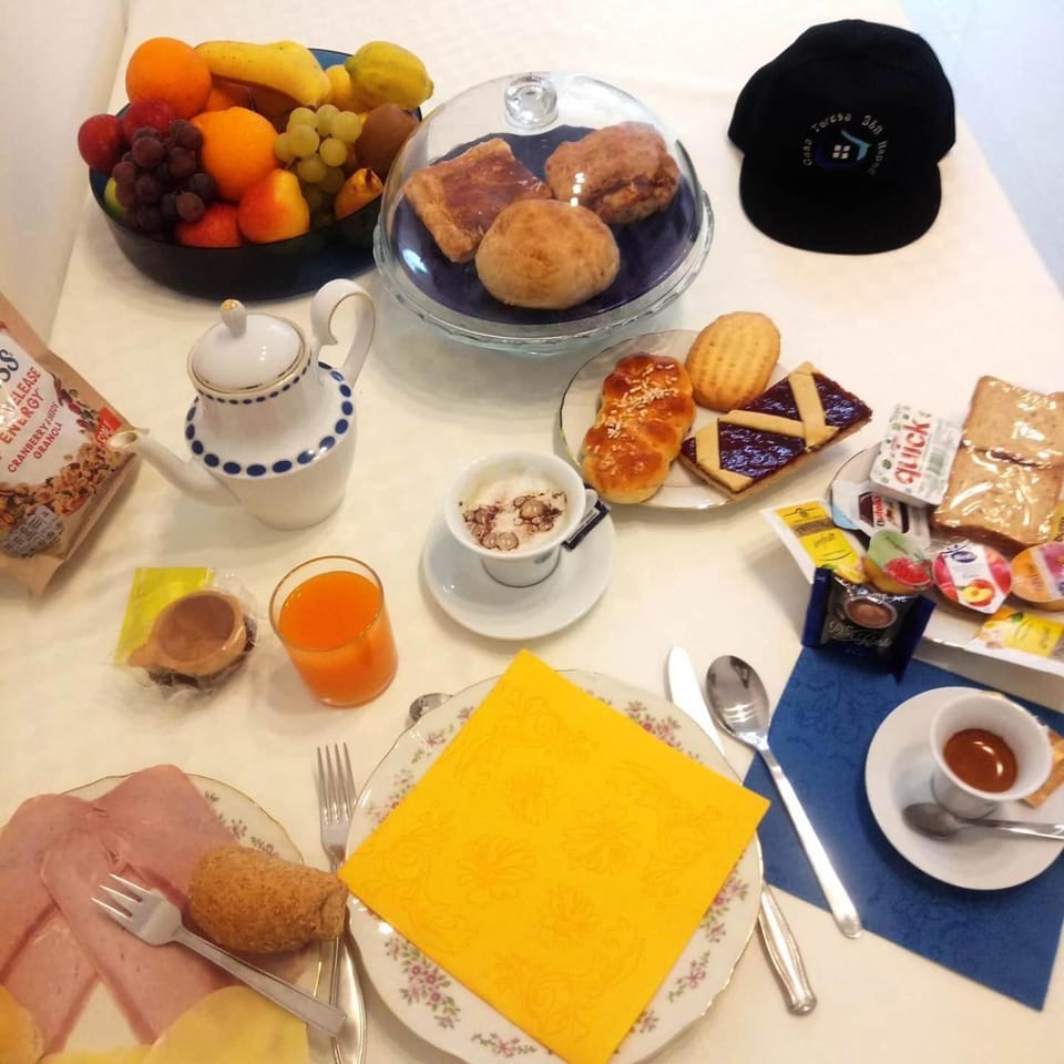 Casa Teresa Bed & Breakfast Hotel in Naples