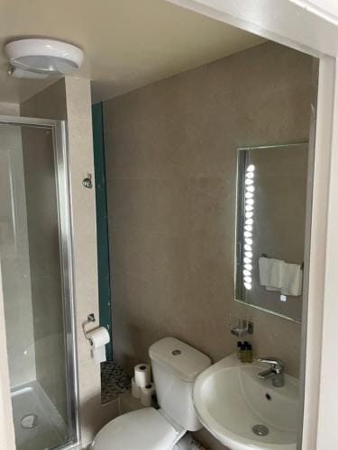 Fahertys bar rooms Hotel in County Galway