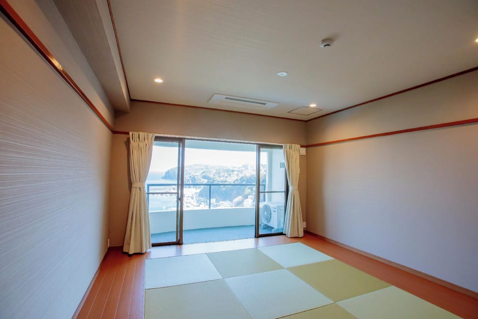 Rustic Retreat リトリート真鶴 Inn in Kanagawa Prefecture
