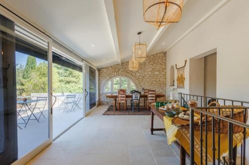 O Mas de Meze Hotel in Uzes