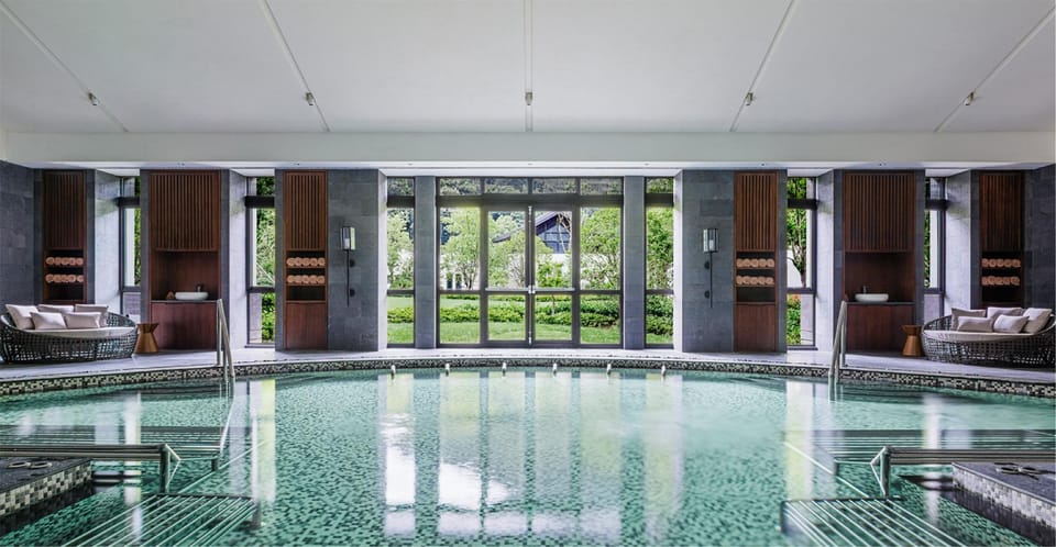 Cordis Dongqian Lake Ningbo Hotel in Zhejiang