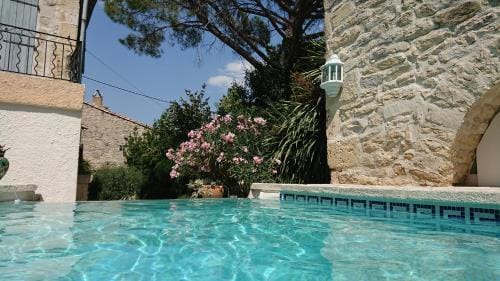 La Bergerie Hotel in Calvisson