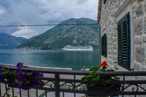 Casa del Sol Rozalija Luxury Rooms Hotel in Kotor Municipality