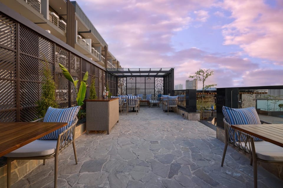Iris Sarovar Portico Sector 85 Gurgaon Hotel in Gurugram
