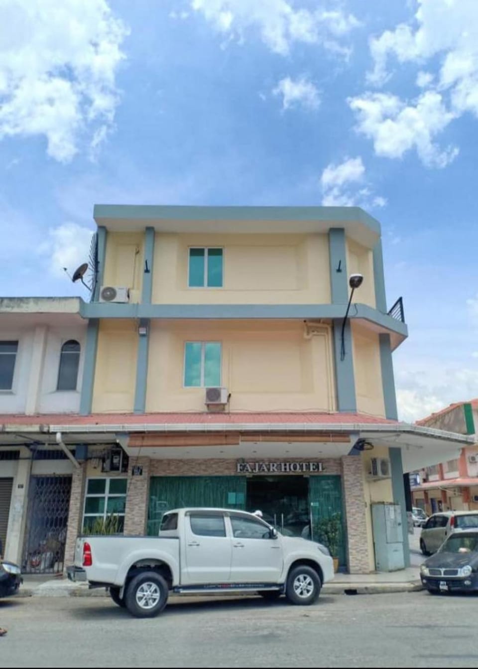 Fajar Hotel Hostel in Sabah