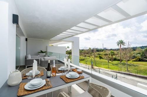AL4-2115 ESTEPONA - APARTMENT - ALCAZABA LAGOON Hotel in Costa del Sol