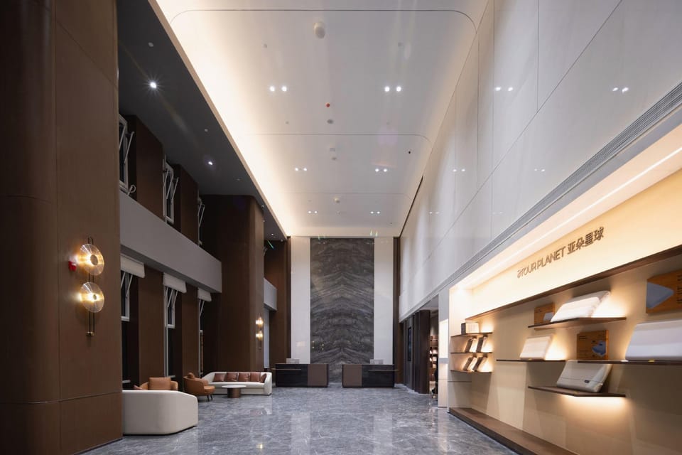 Atour Hotel The Tianjin Eye Xinkaihe Metro Station Hotel in Tianjin