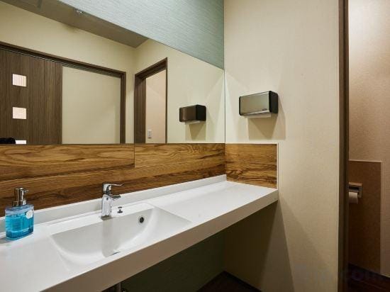 Ozakiya Hotel in Hyogo Prefecture