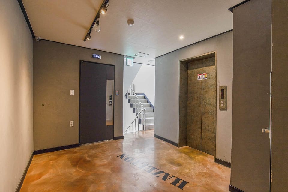 LEBROWN Motel in Seoul