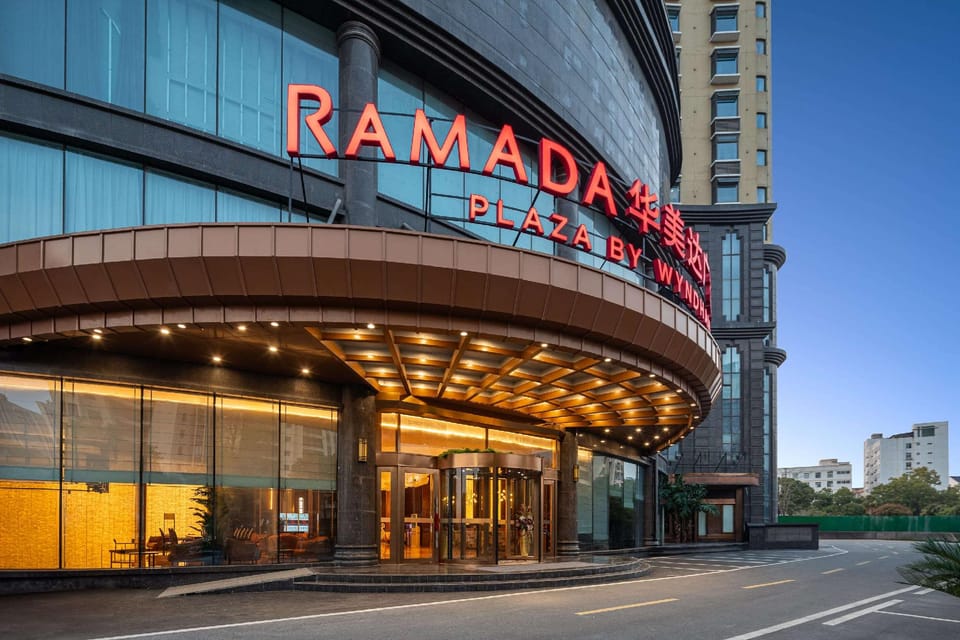 Ramada Plaza by Wyndham Wuhan Dongxi Lake Hotel in Wuhan