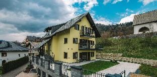 Wellness Paradise Apartment Hotel in Carinthia, Austria