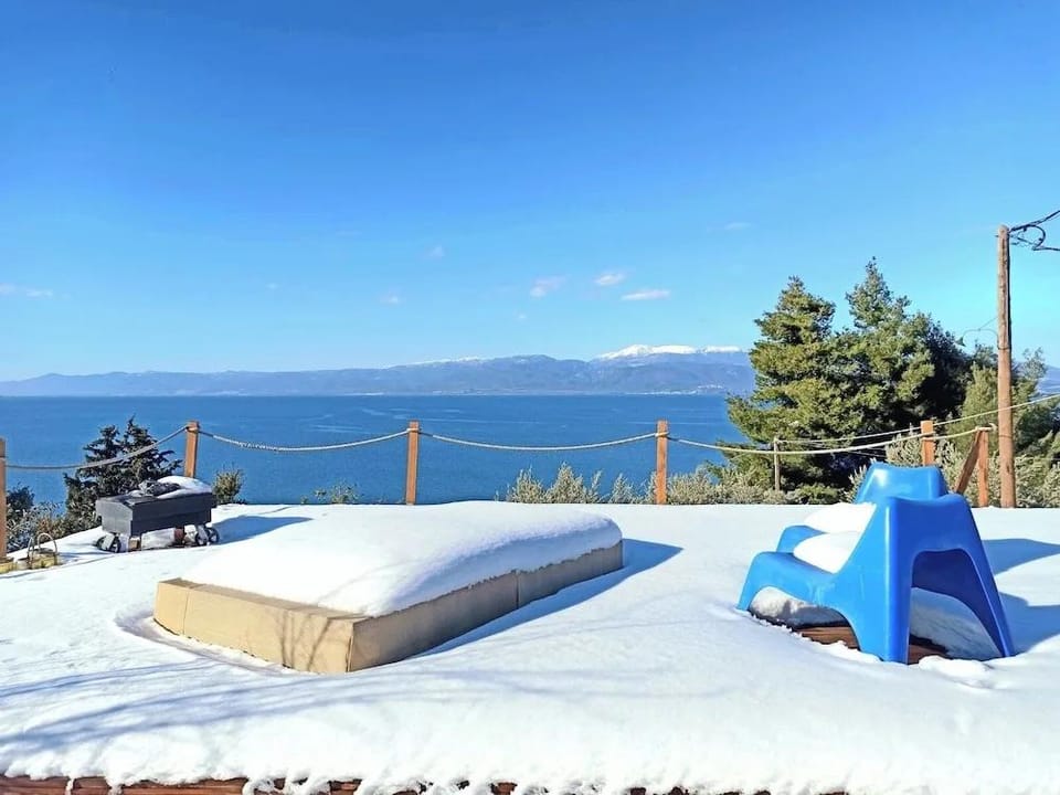 Magical View, Villa Asproneri, Kamena Vourla Hotel in Euboea