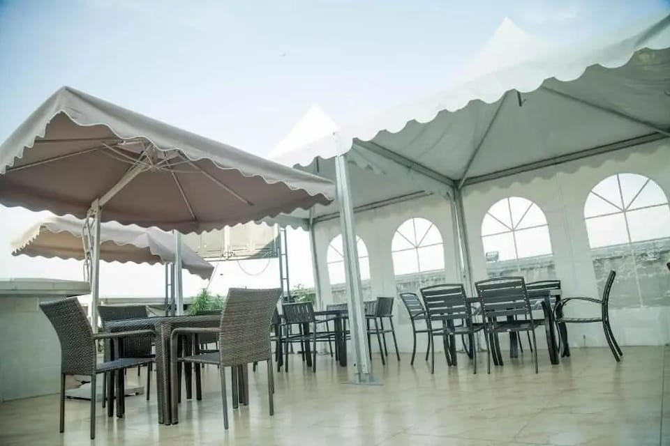 Hotel El Mimosa Complex Hotel in Douala