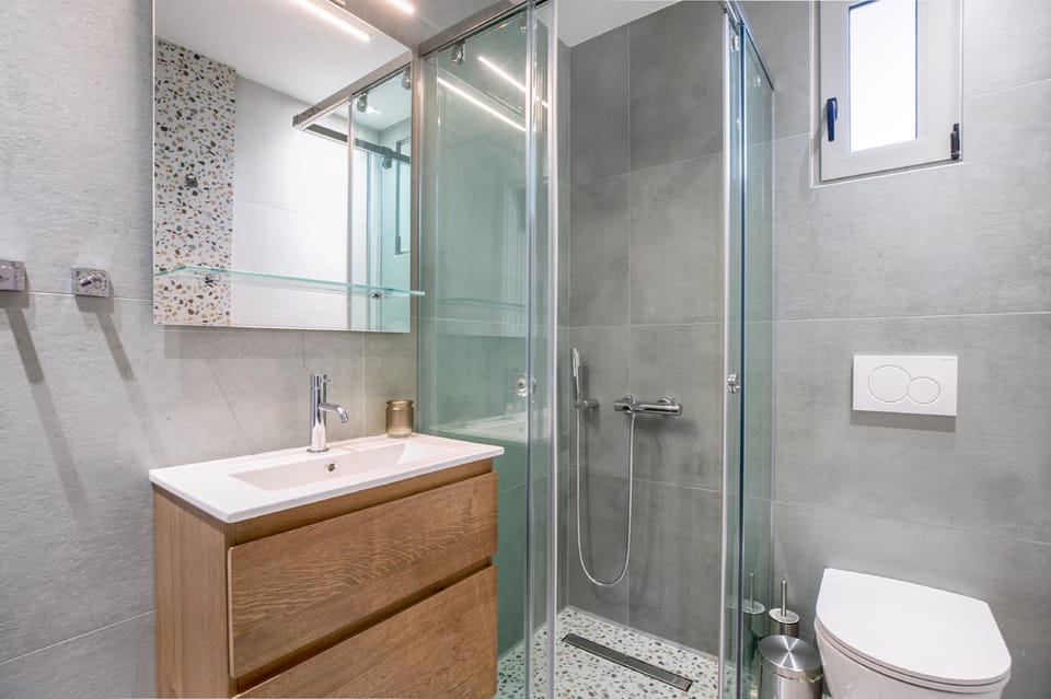 Athena's South Apartment Hotel in Alimos