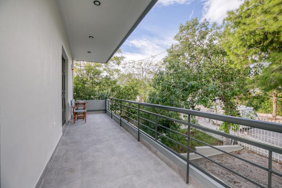 Athena's South Apartment Hotel in Alimos