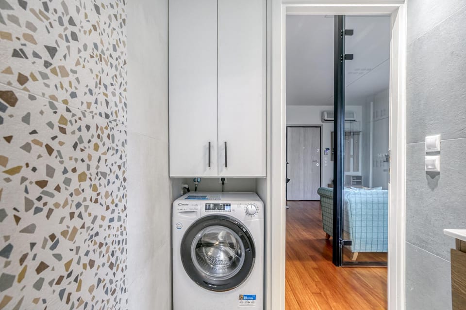 Athena's South Apartment Hotel in Alimos